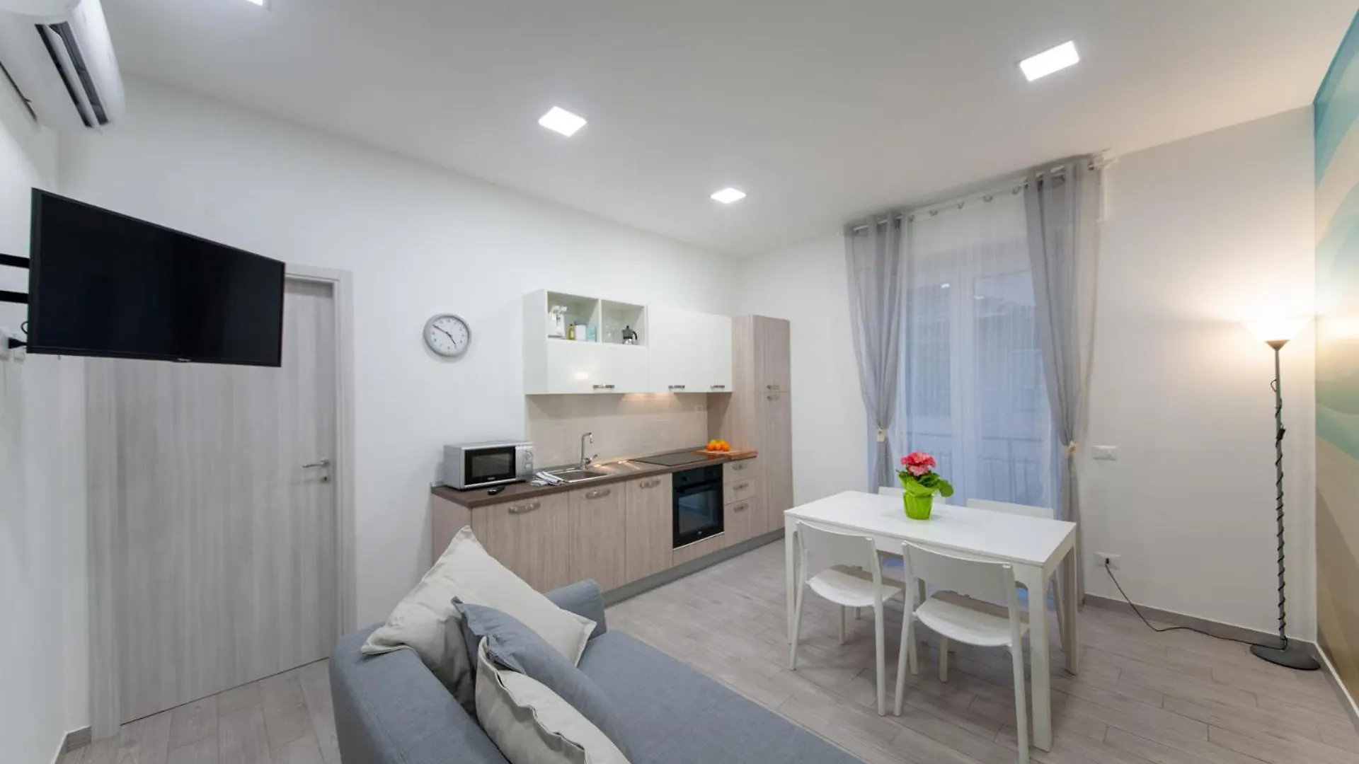 Appartamento Ines Rivieraholiday Albenga Italia