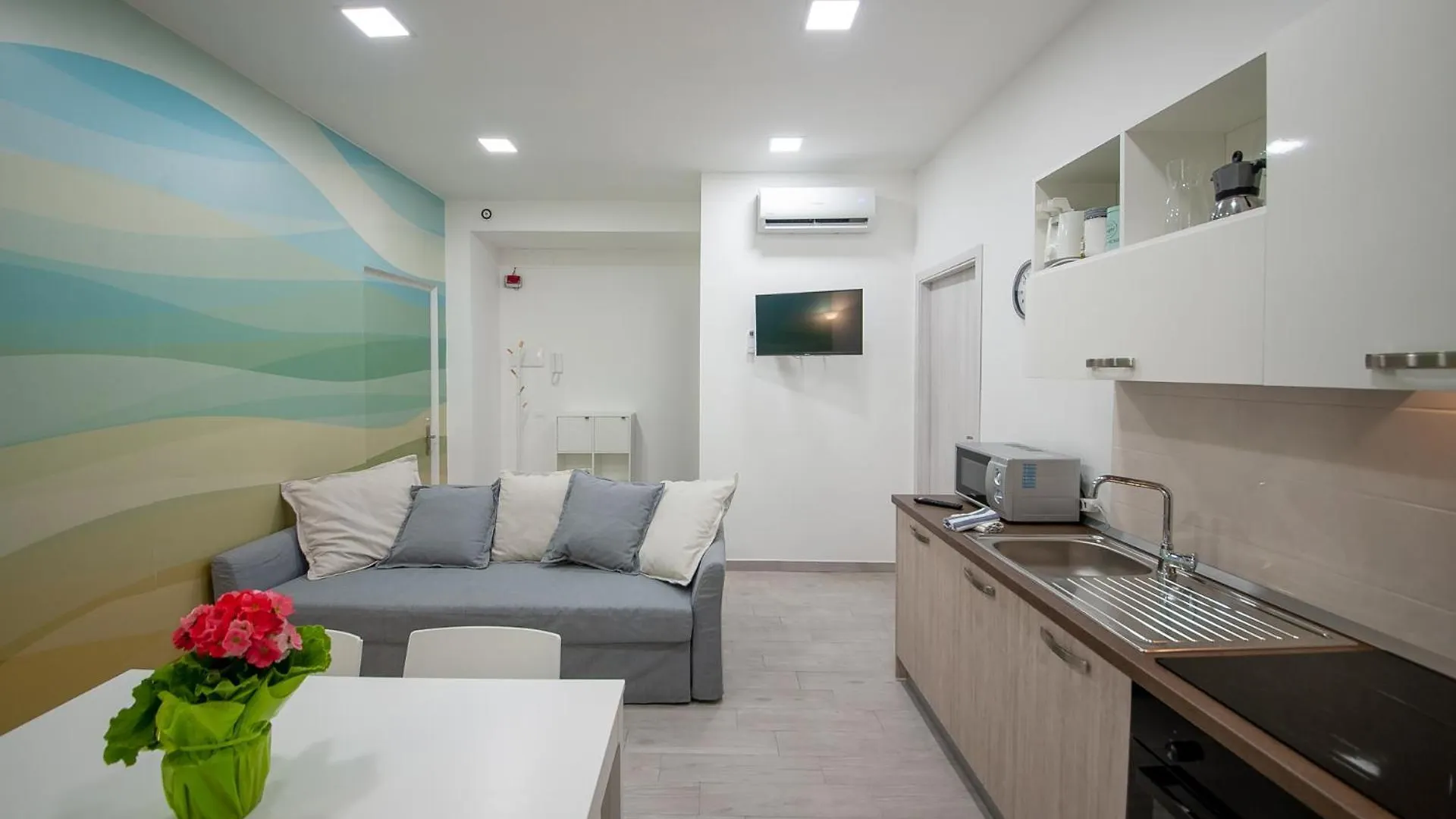 Apartment Ines Rivieraholiday Albenga Italy