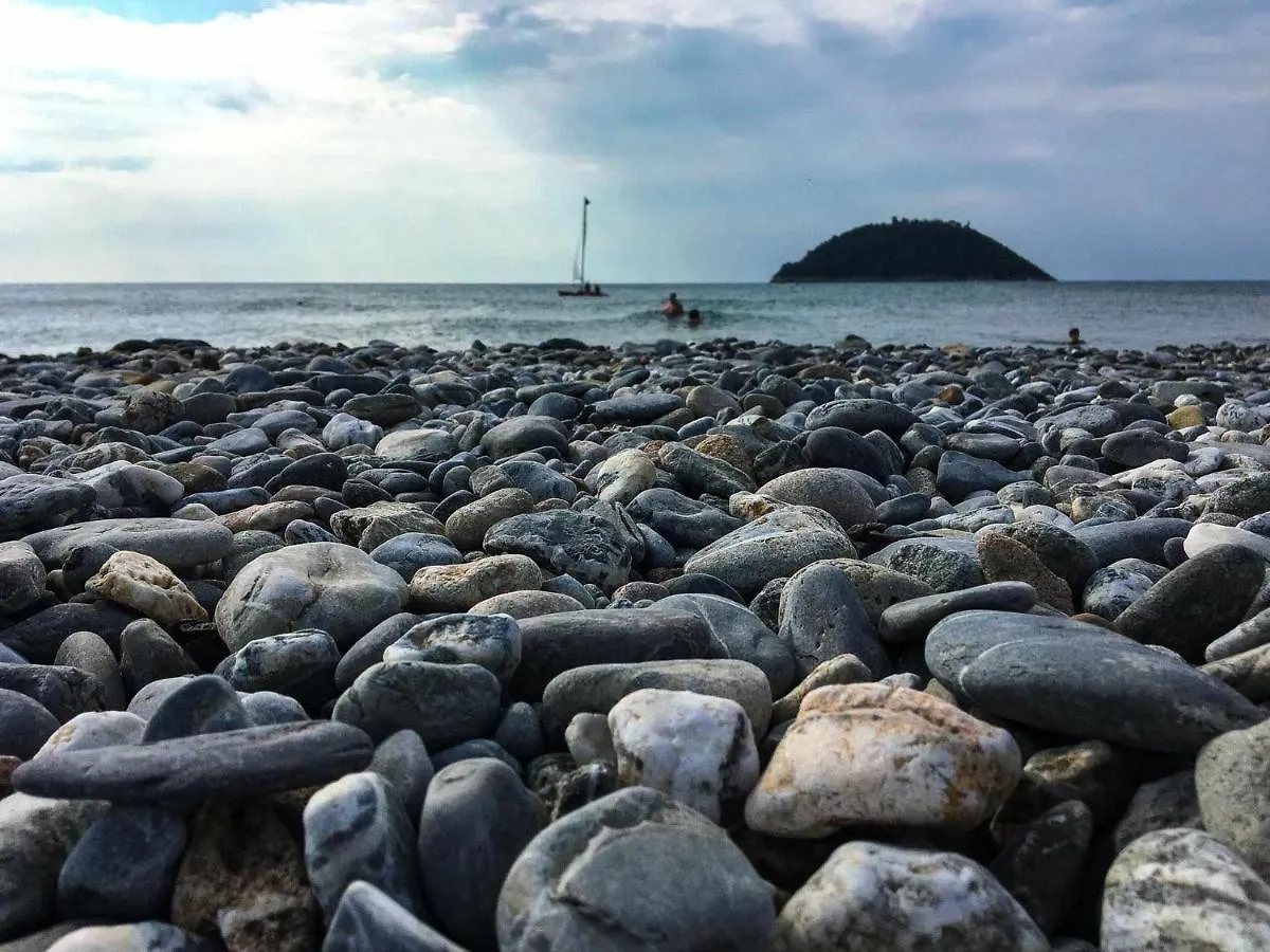 Ines Rivieraholiday Albenga Italy